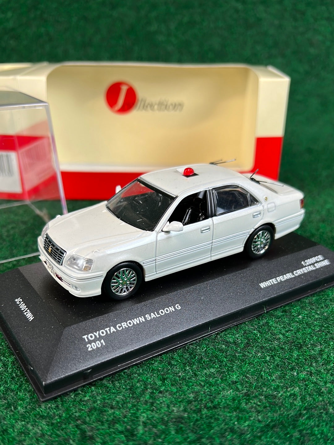 J-Collection (KYOSHO) 2001 Toyota Crown Saloon G Modified 1/43 Scale Diecast