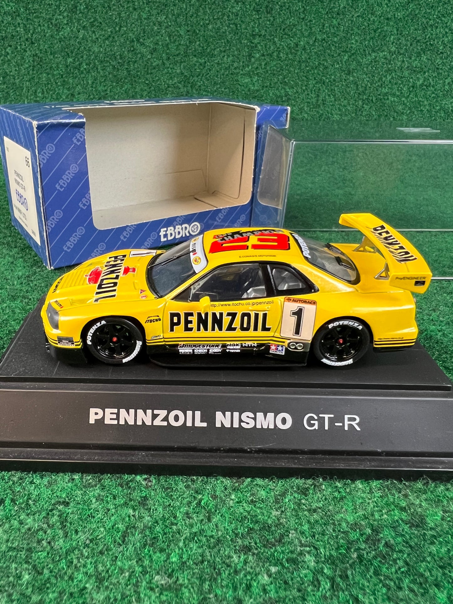 EBBRO - Pennzoil Nismo Nissan Skyline R34 GT-R 1/43 Scale Diecast