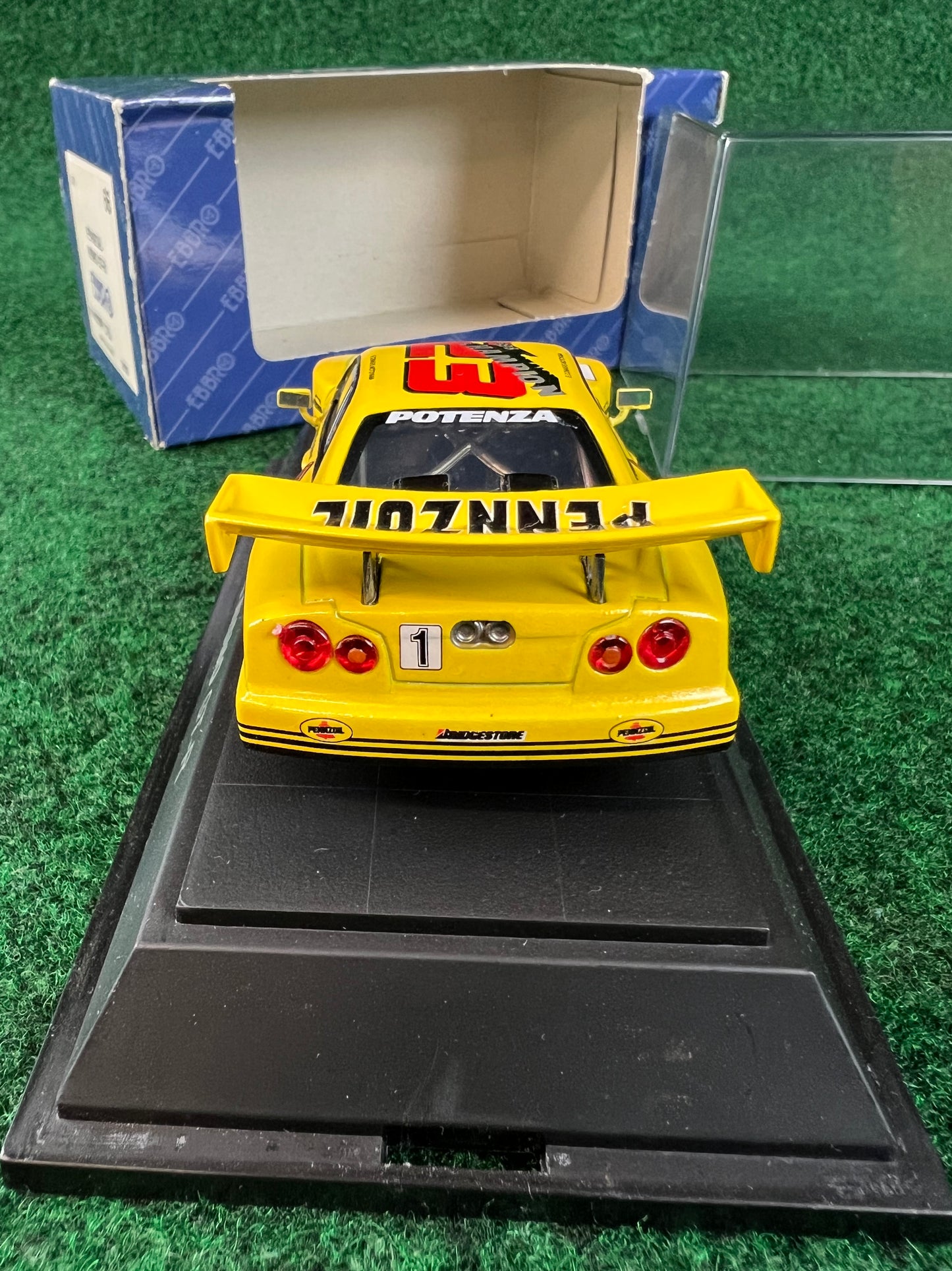 EBBRO - Pennzoil Nismo Nissan Skyline R34 GT-R 1/43 Scale Diecast