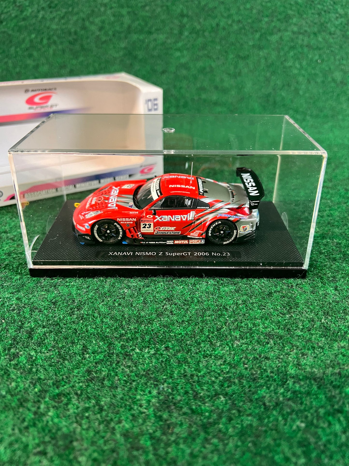 EBBRO Official SuperGT 2006 XANAVI Nismo Nissan Fairlady Z No. 23 Diecast