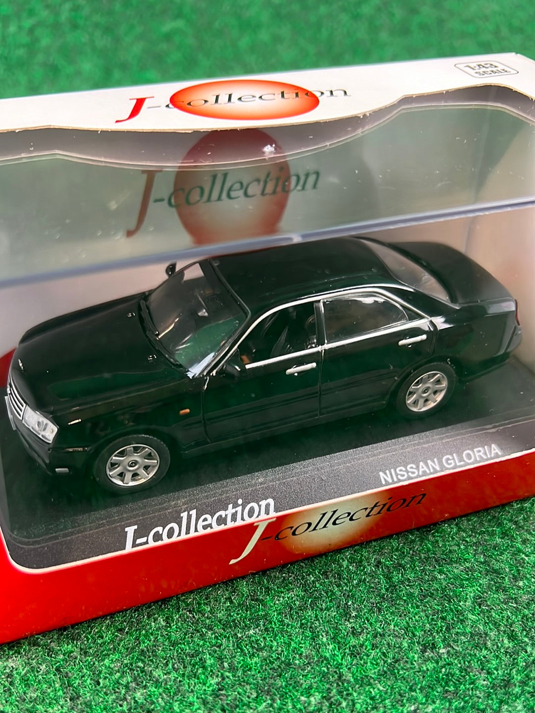 J-Collection (KYOSHO) Nissan Gloria Y34 (BLACK) 1/43 Scale Diecast