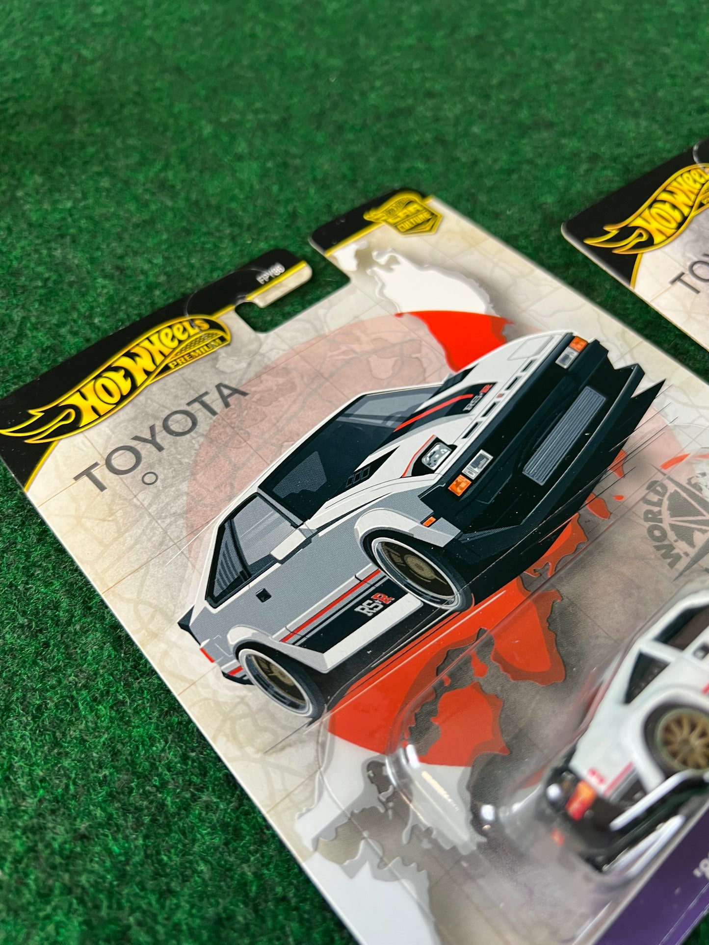 Hot Wheels Premium - Car Culture World Tour 1982 Toyota Supra Set