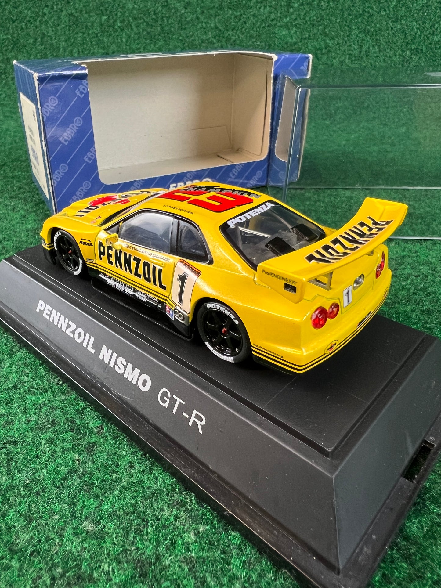 EBBRO - Pennzoil Nismo Nissan Skyline R34 GT-R 1/43 Scale Diecast