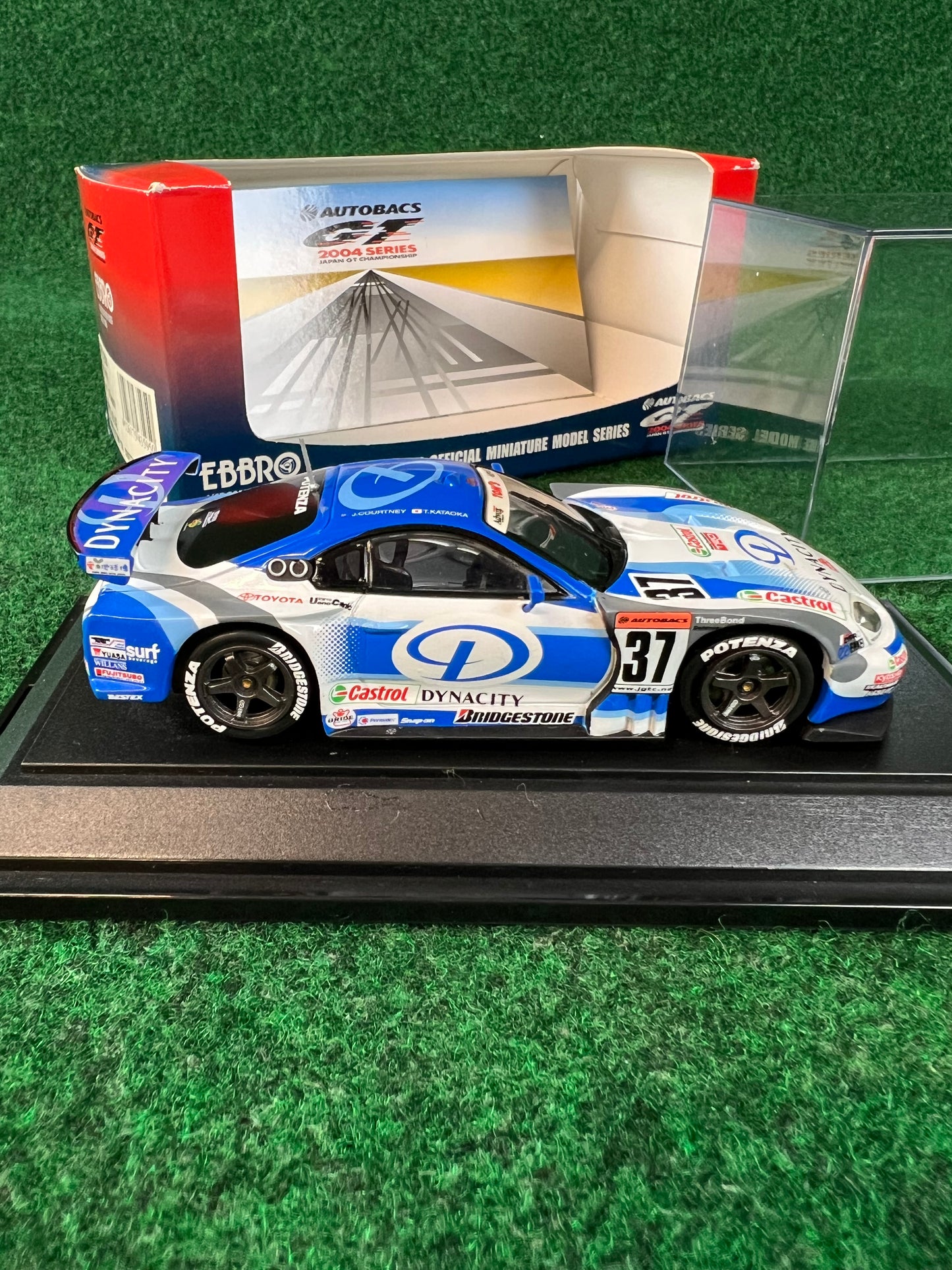 EBBRO - 2004 JGTC Dynacity Tom's Toyota Supra 1/43 Scale Diecast