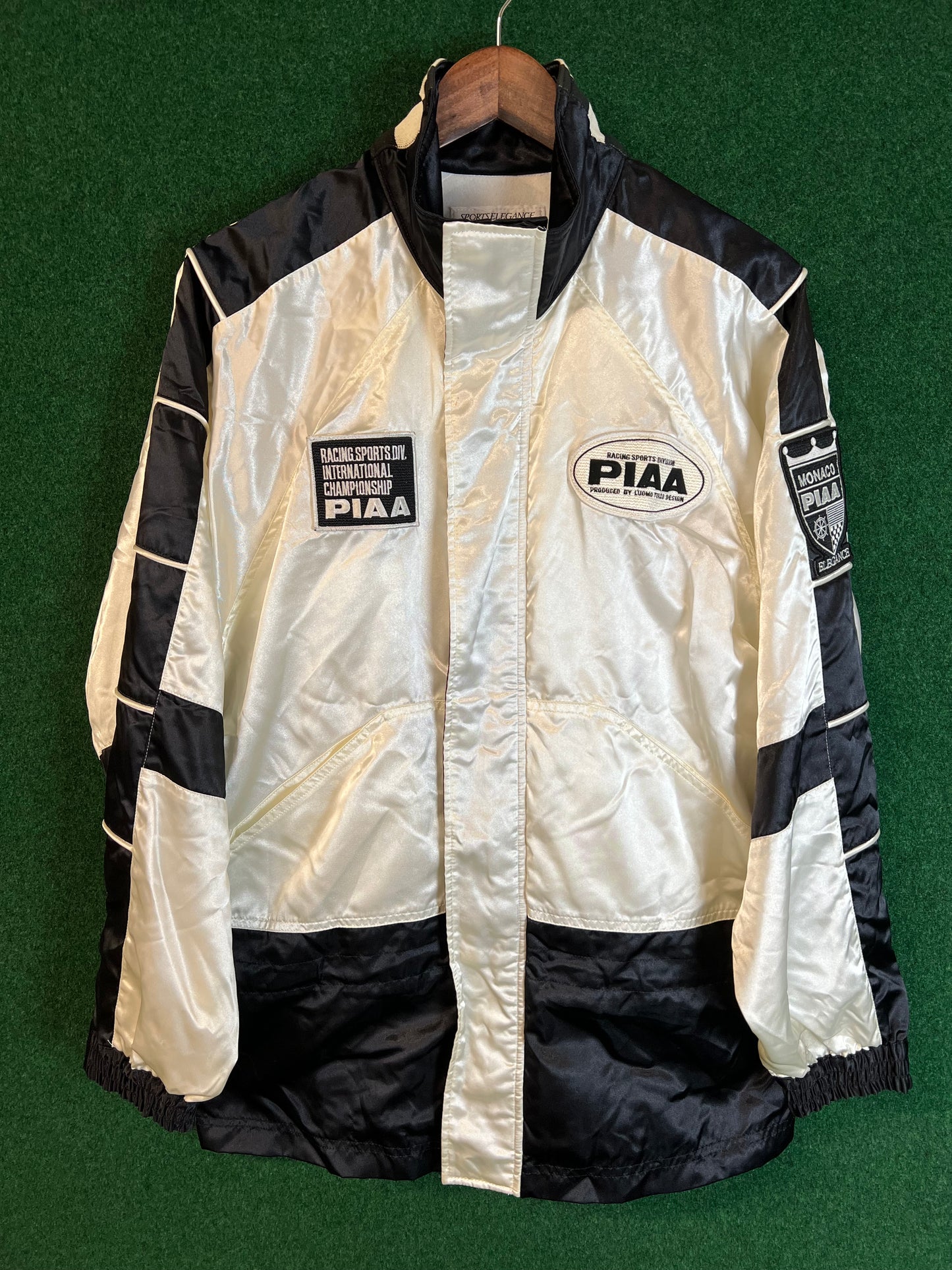 PIAA - Sports Elegance Lightweight Lined Windbreaker Style Jacket