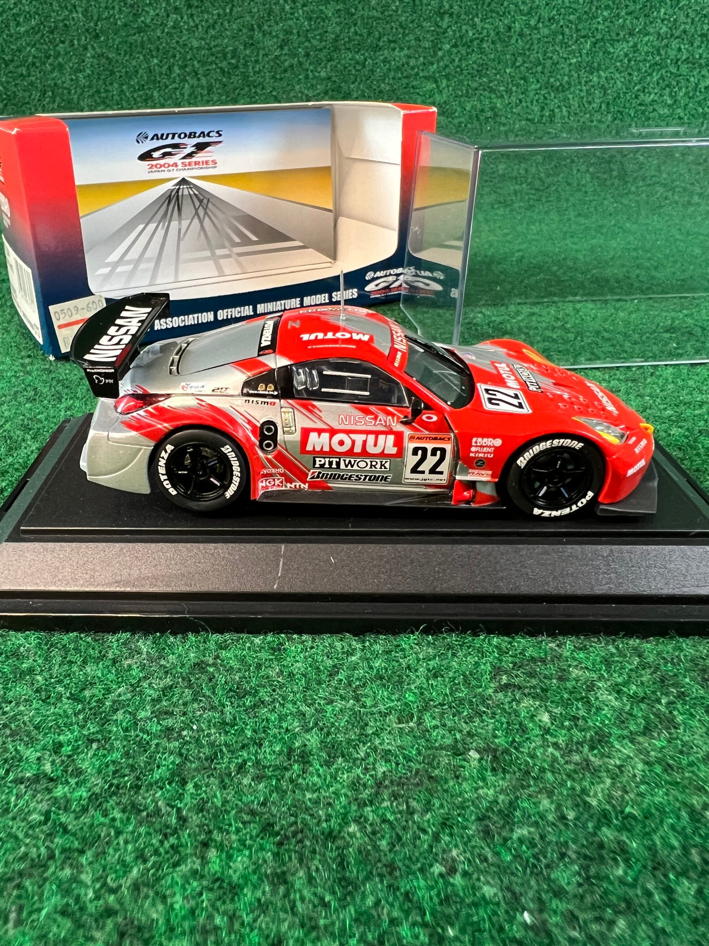 EBBRO 2004 JGTC MOTUL Pitwork Nissan Fairlady Z 1/43 Scale Diecast