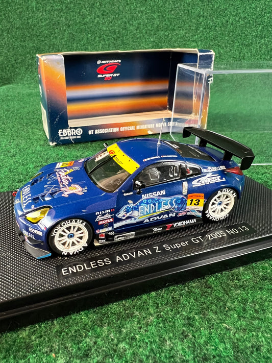 EBBRO SuperGT Endless Advan 2005 Nissan Fairlady Z 1/43 Scale Diecast