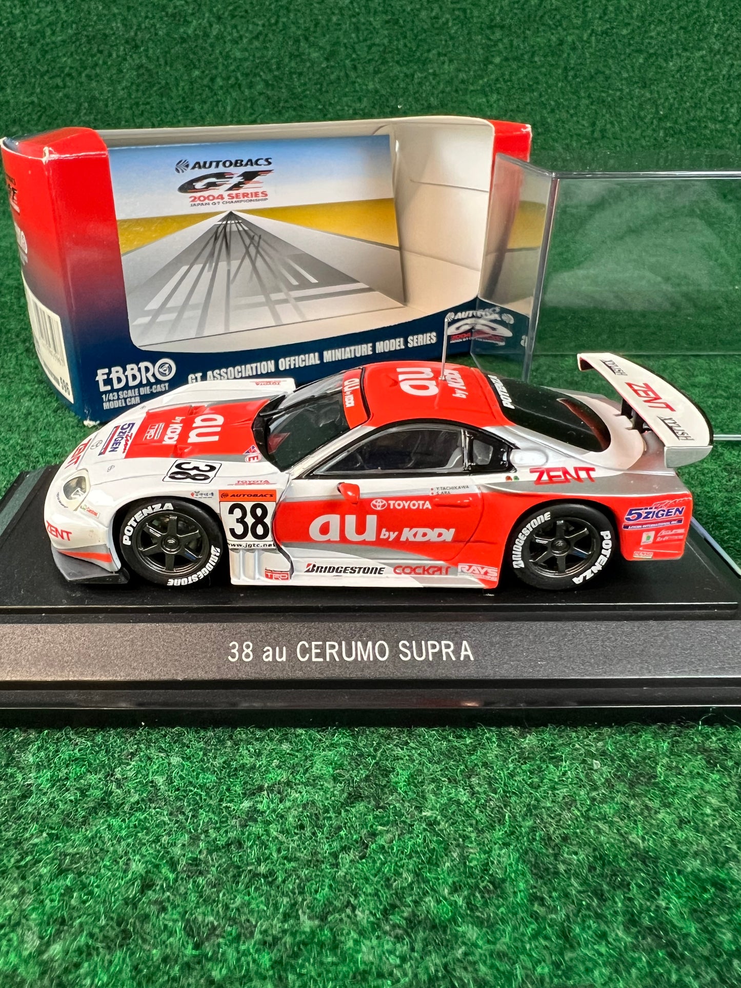 EBBRO - 2004 JGTC au Cerumo Toyota Supra 1/43 Scale Diecast