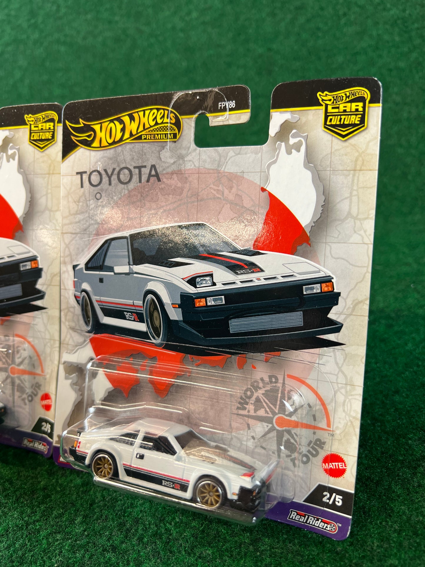 Hot Wheels Premium - Car Culture World Tour 1982 Toyota Supra Set