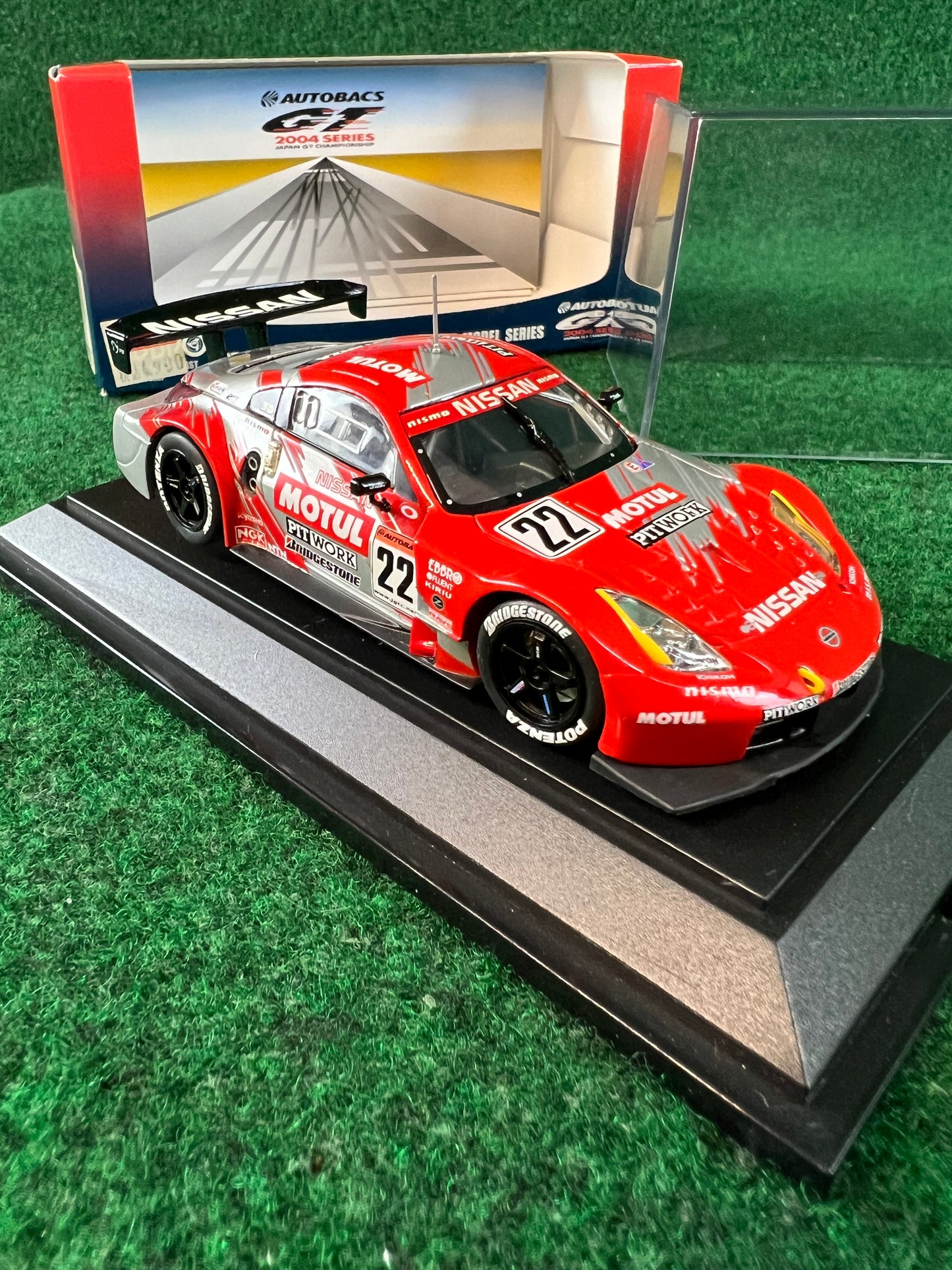 EBBRO 2004 JGTC MOTUL Pitwork Nissan Fairlady Z 1/43 Scale Diecast