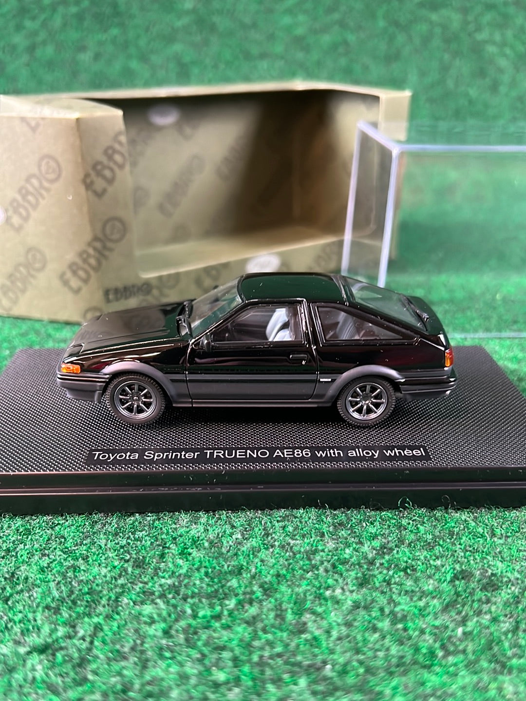 EBBRO Oldies: Toyota Sprinter Trueno AE86 Black w/ Alloy Wheels 1/43 Scale  Diecast